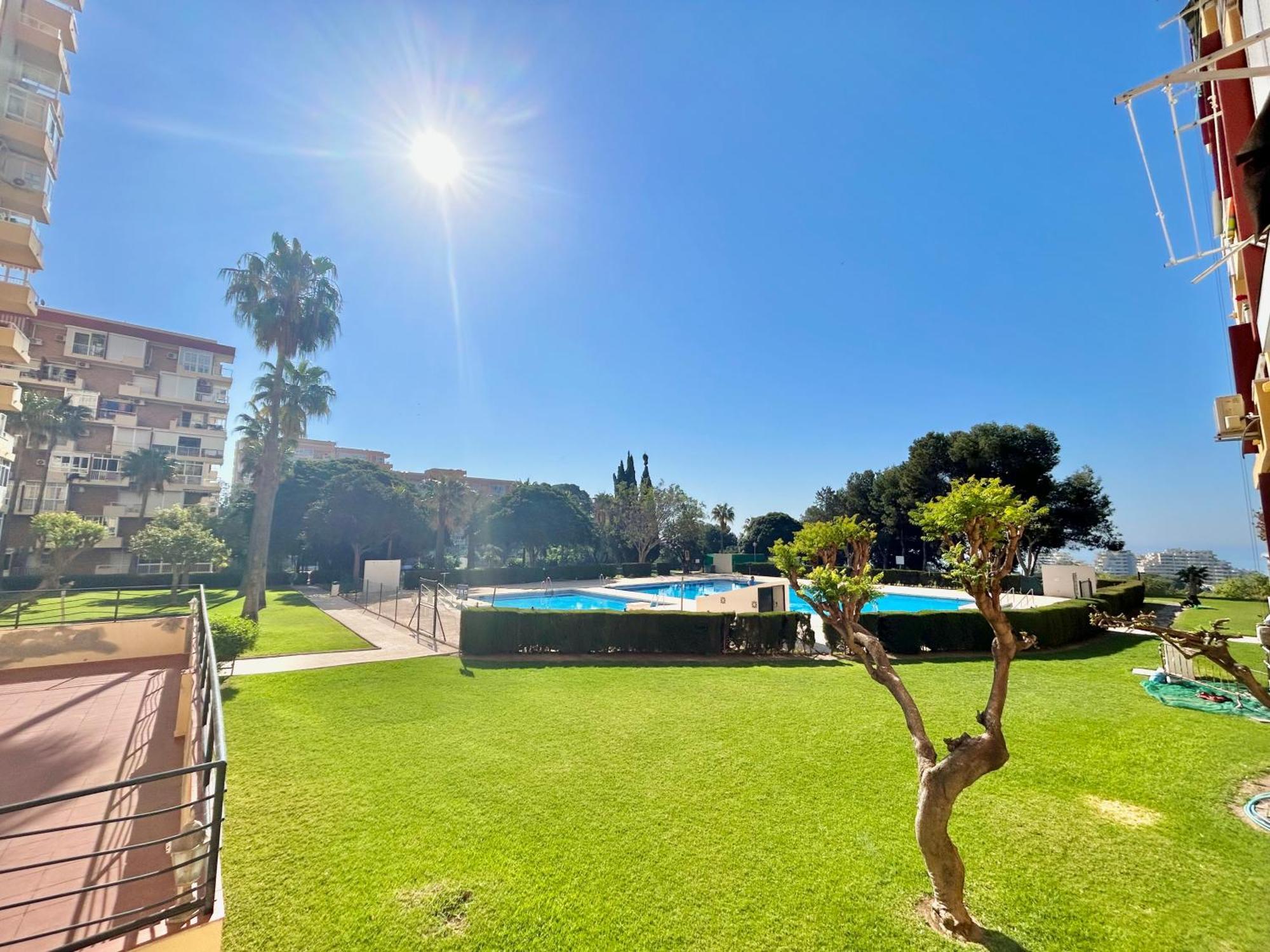 Hoja De Palma Apartman Benalmádena Kültér fotó